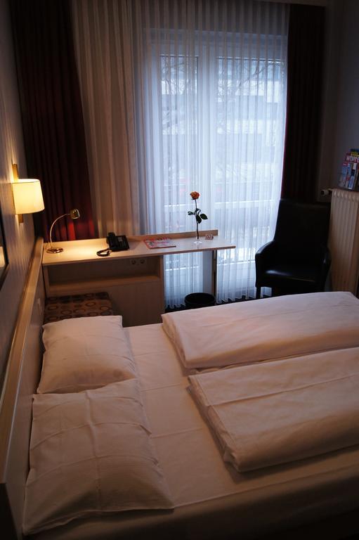 Berlin Plaza Hotel Am Kurfuerstendamm Pokój zdjęcie