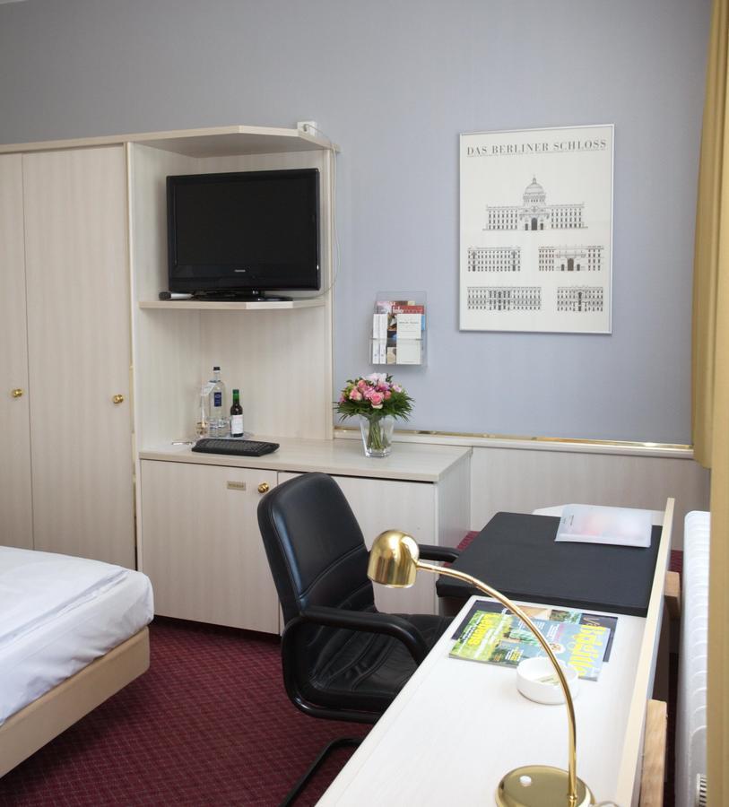 Berlin Plaza Hotel Am Kurfuerstendamm Zewnętrze zdjęcie