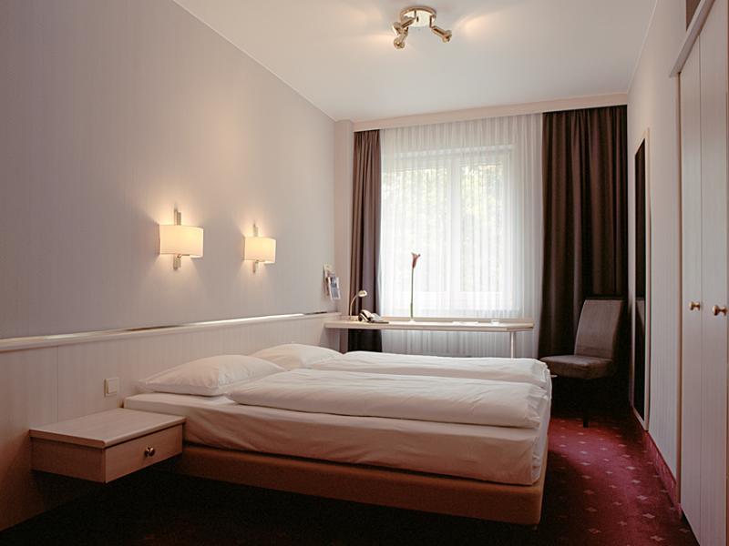 Berlin Plaza Hotel Am Kurfuerstendamm Zewnętrze zdjęcie